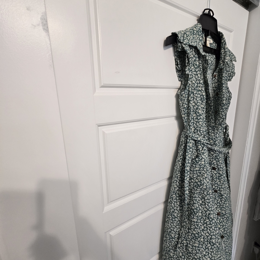 Monteau Green Floral Ruffle Midi Dress